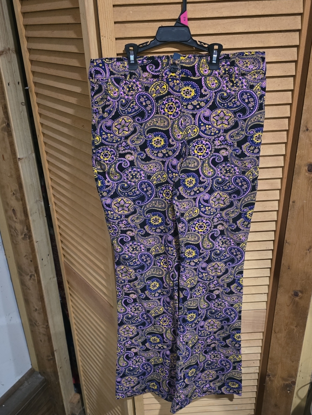 ModCloth Retro Paisley Print Flare Pants - Purple Size 6